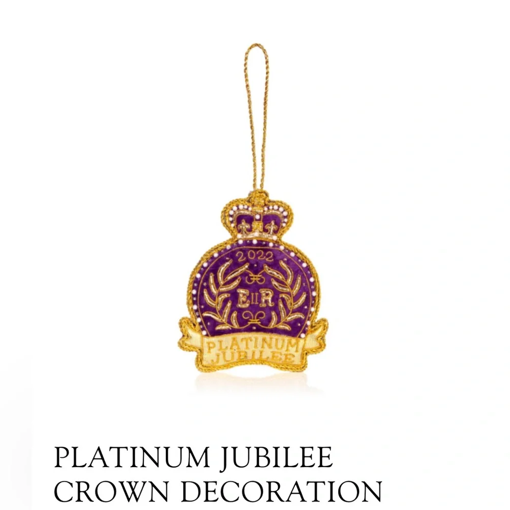 Platinum Jubilee Ornament Decor from the British Royal Trust Company NWT!